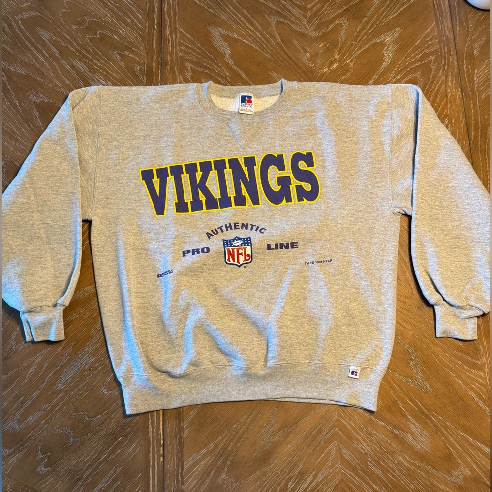 Minnesota Vikings Crewneck (Vintage) - Heather Gray - Russell Athletic - Size L